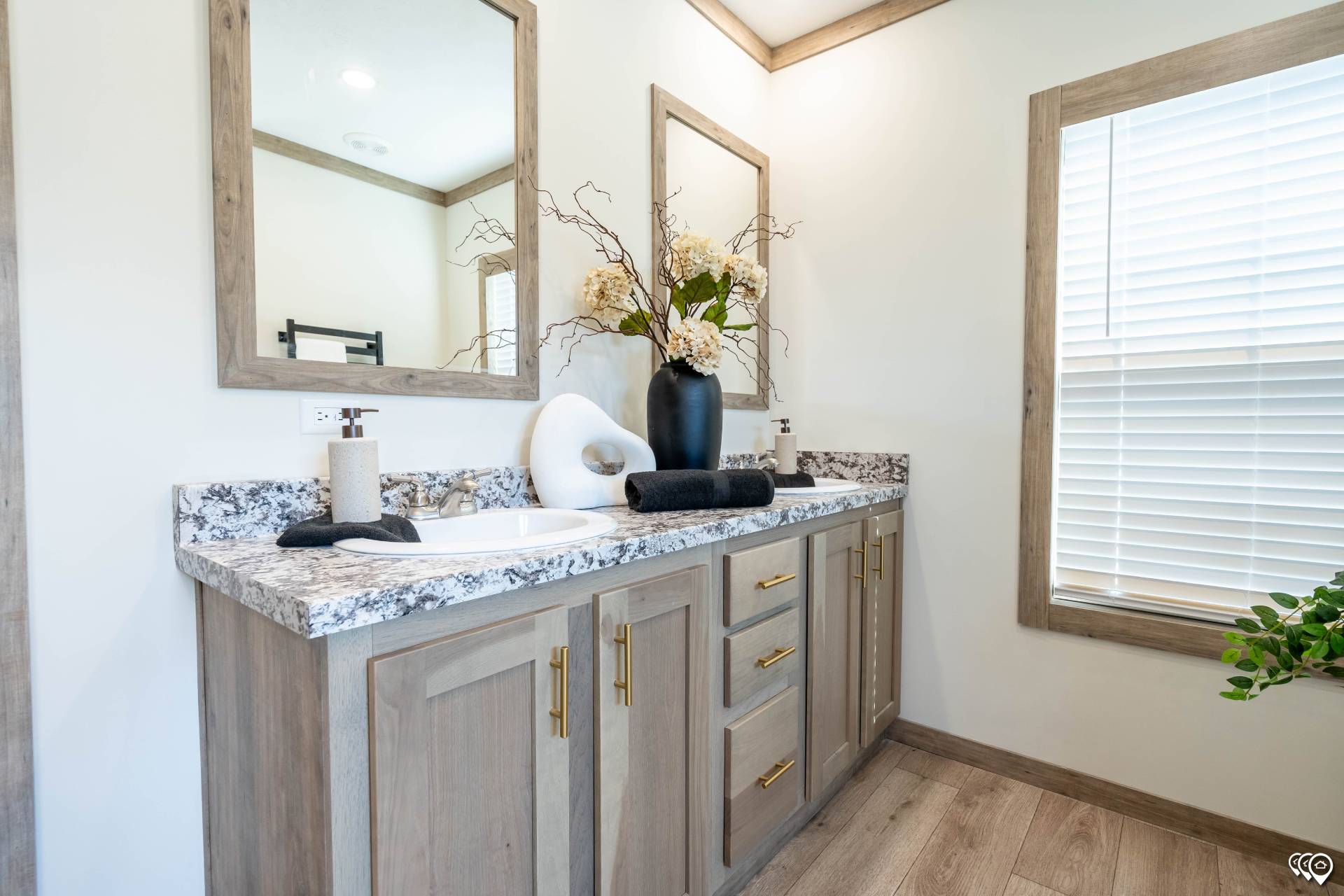Creekside Series The Highland Oak CS-3253 by Timber Creek Housing
